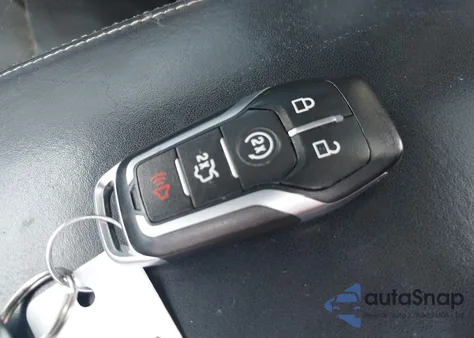 2017 Ford Explorer Platinum из США, поврежденный, VIN 1FM5K8HT1HGD88707